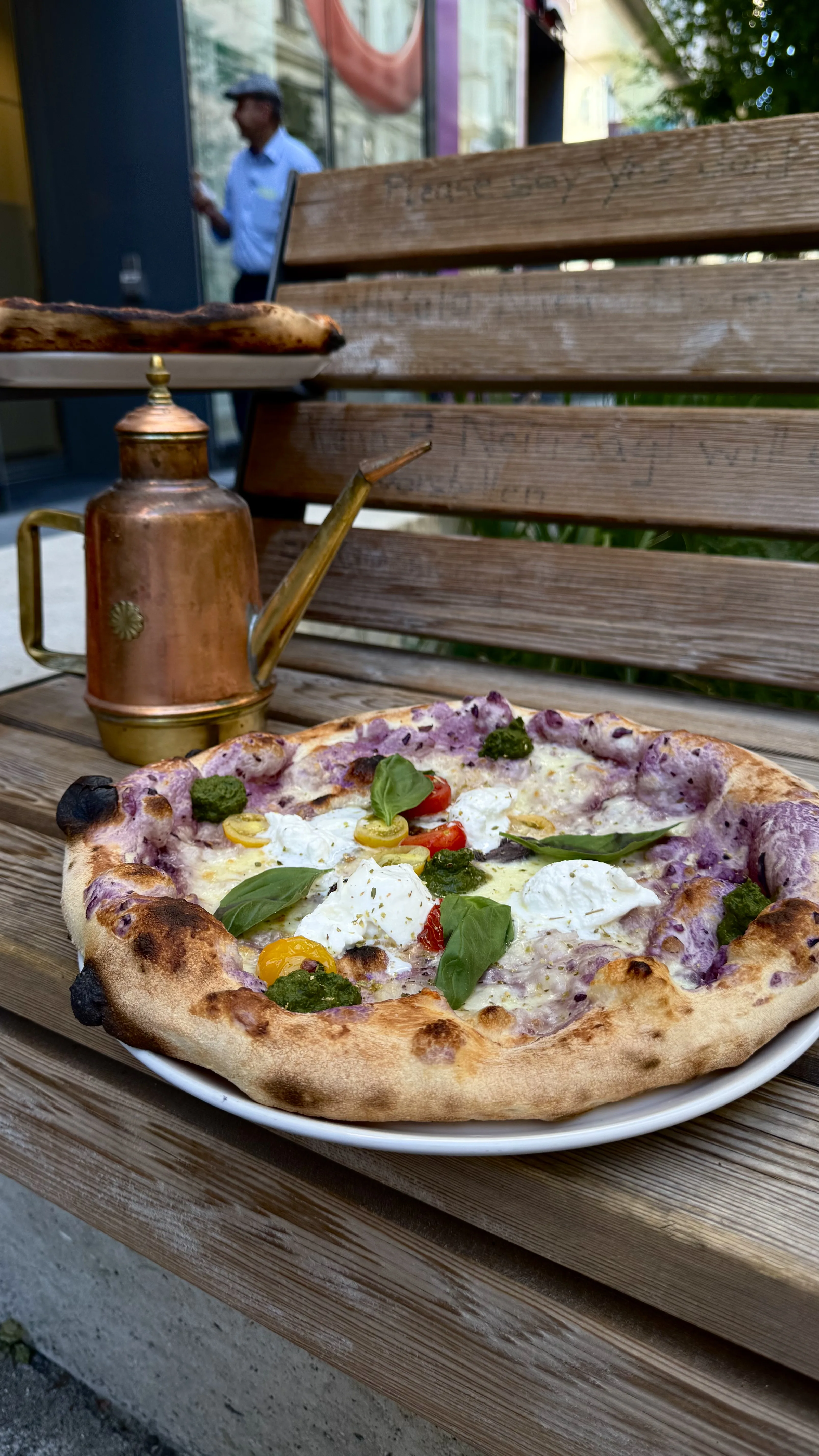 storyPage.galleryImageAlt