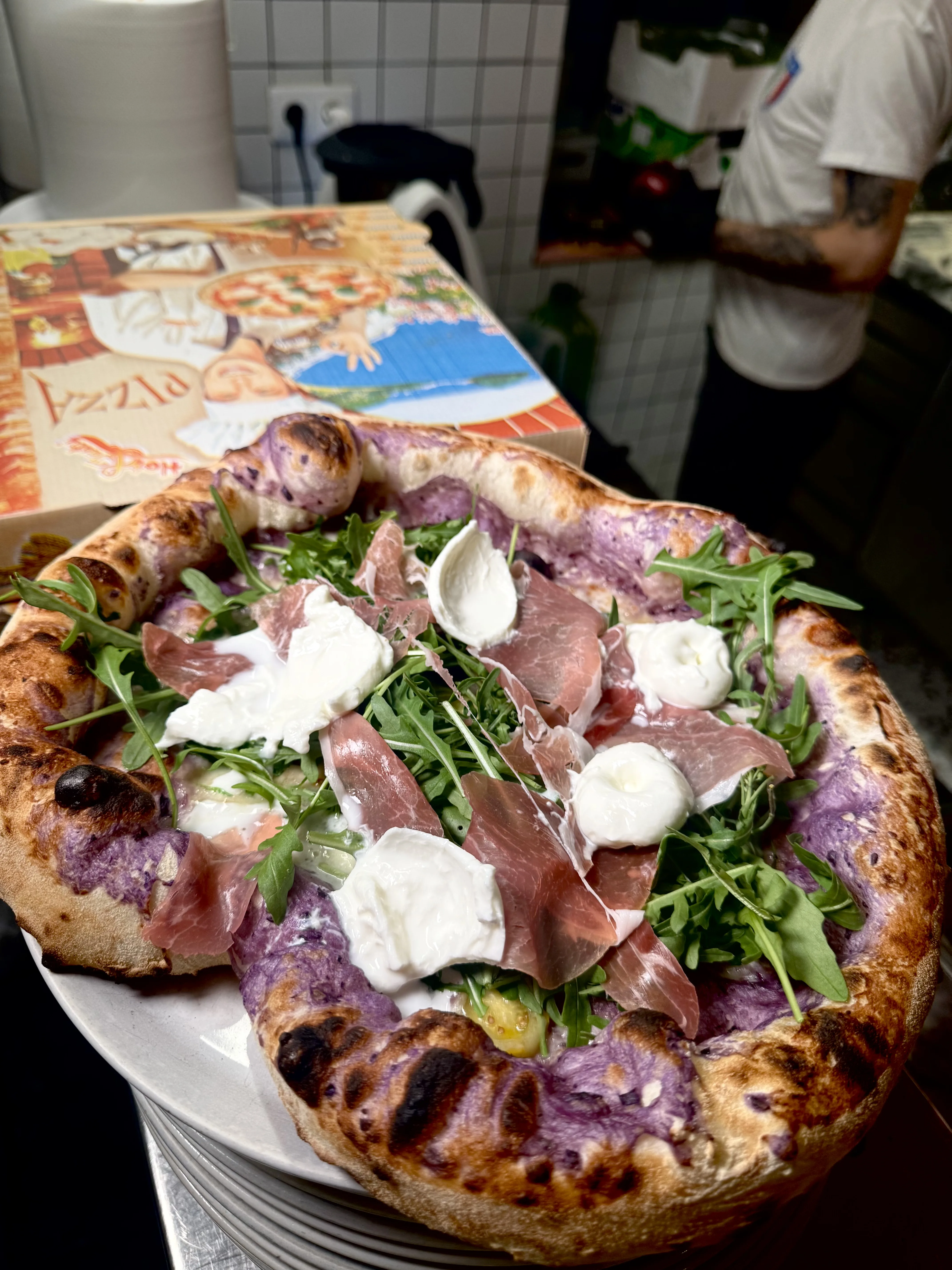 storyPage.galleryImageAlt