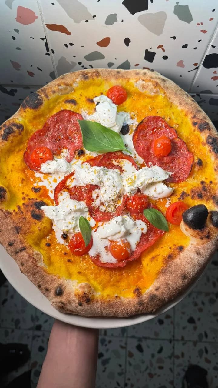 storyPage.galleryImageAlt